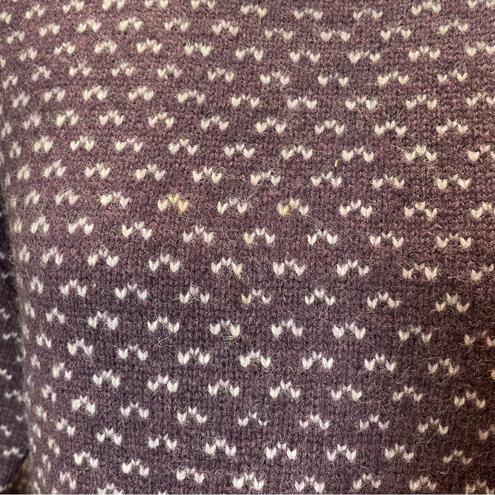 L.L. Bean women's purple classic lambswool birdseye knit sweater size M - Picture 11 of 11